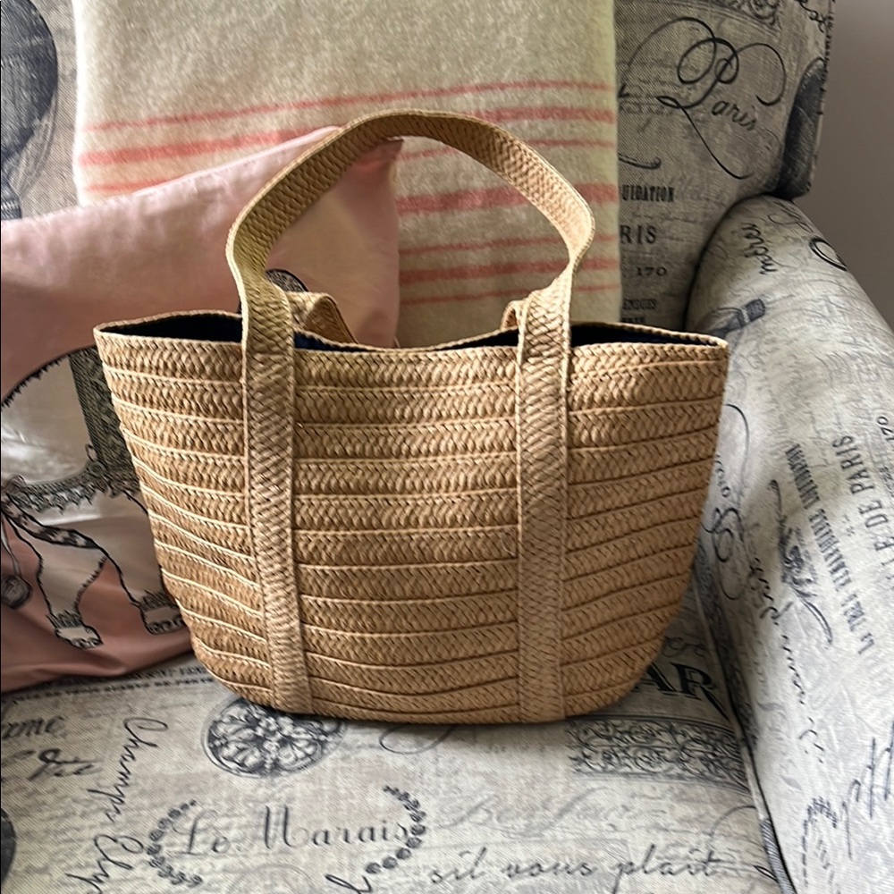 Draper James Woven Straw Tote Bag in Natural Tan